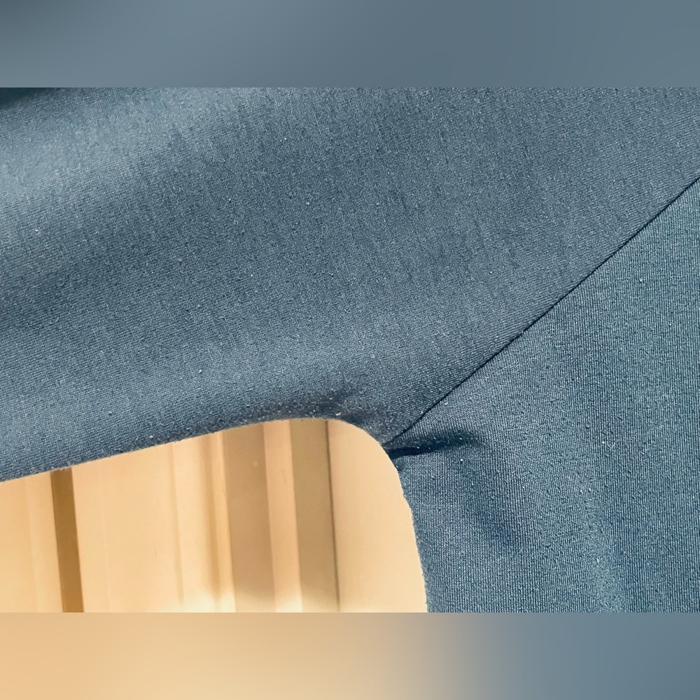 🎈3/$39 LuLaRoe “Amber” Teal Turquoise Blue Pullover Hoodie | Kangaroo Pocket - Picture 3 of 9